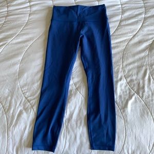 Submarine blue almost brand new wunder under 25”